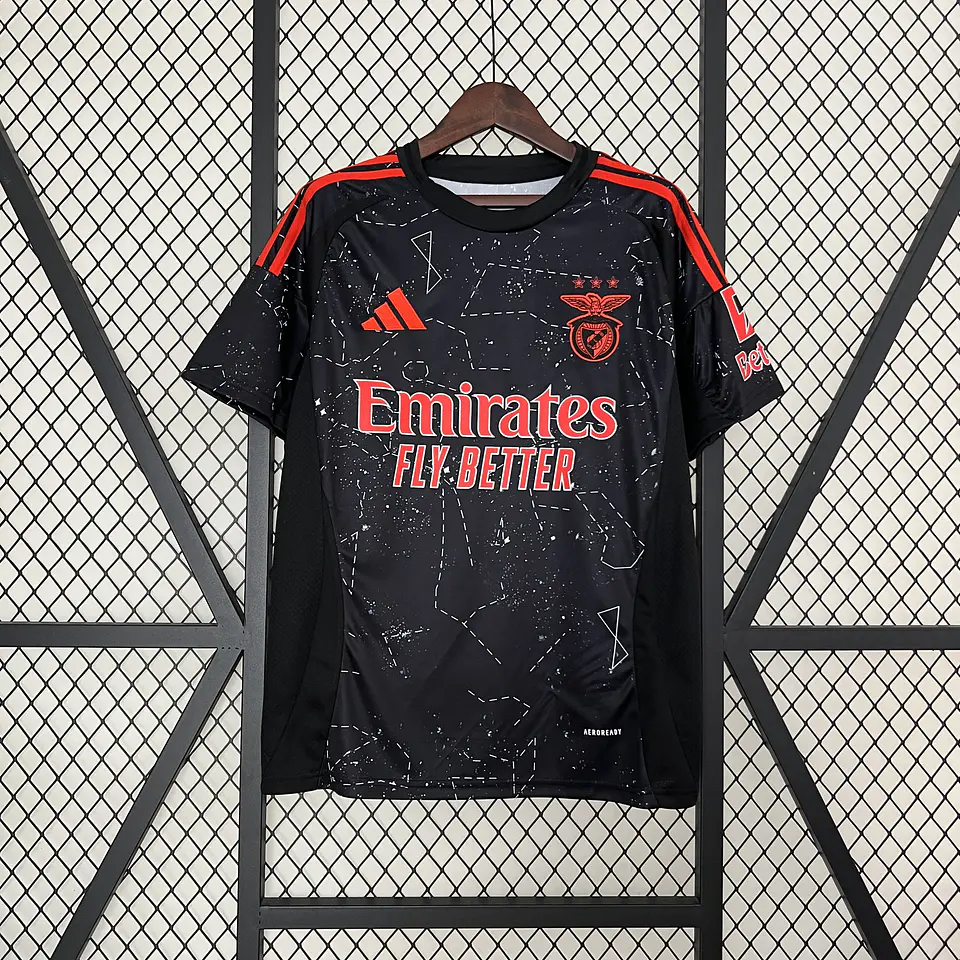 SL Benfica - Equipamento Secundário 24/25 1