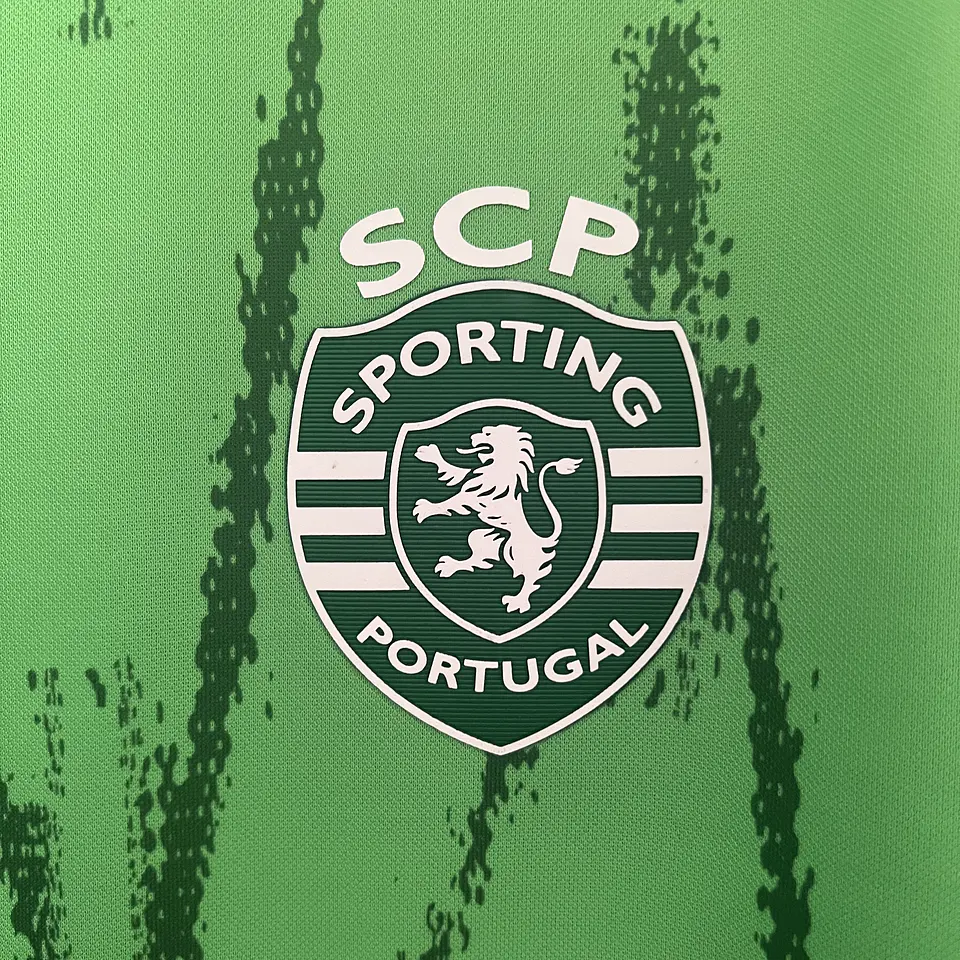 Sporting CP - Equipamento Alternativo 24/25 9