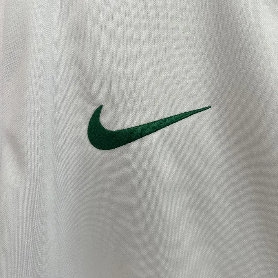 Sporting - Equipamento Secundário 24/25 5