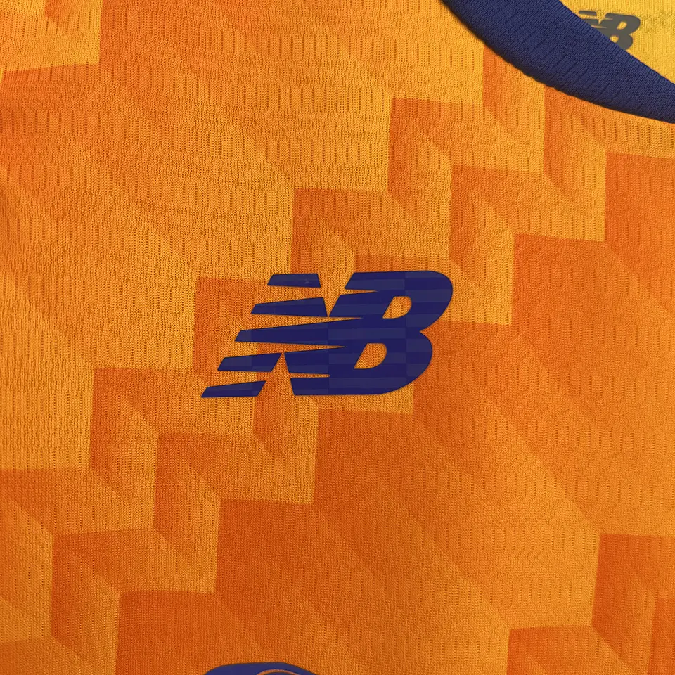 FC Porto Criança - Equipamento Secundário 24/25 2