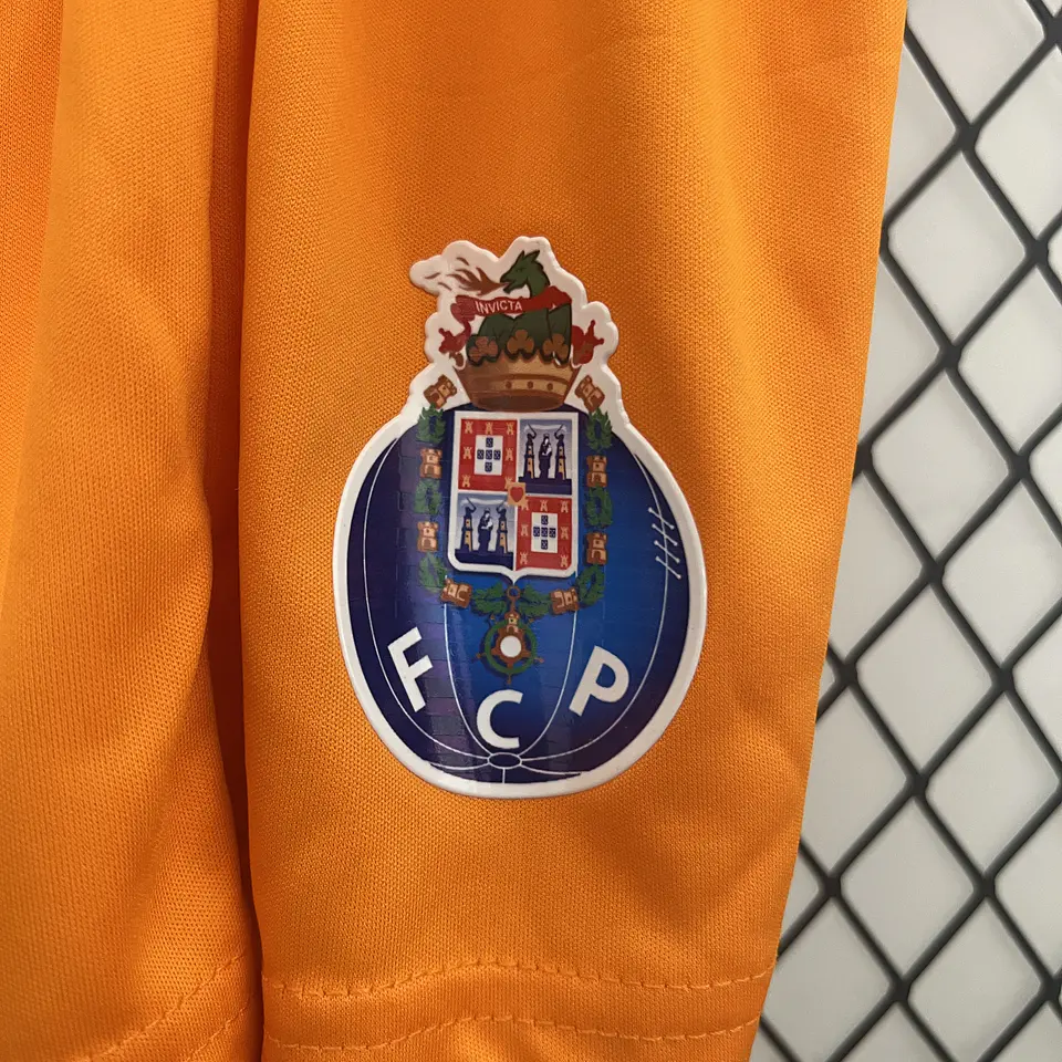 FC Porto Criança - Equipamento Secundário 24/25 9