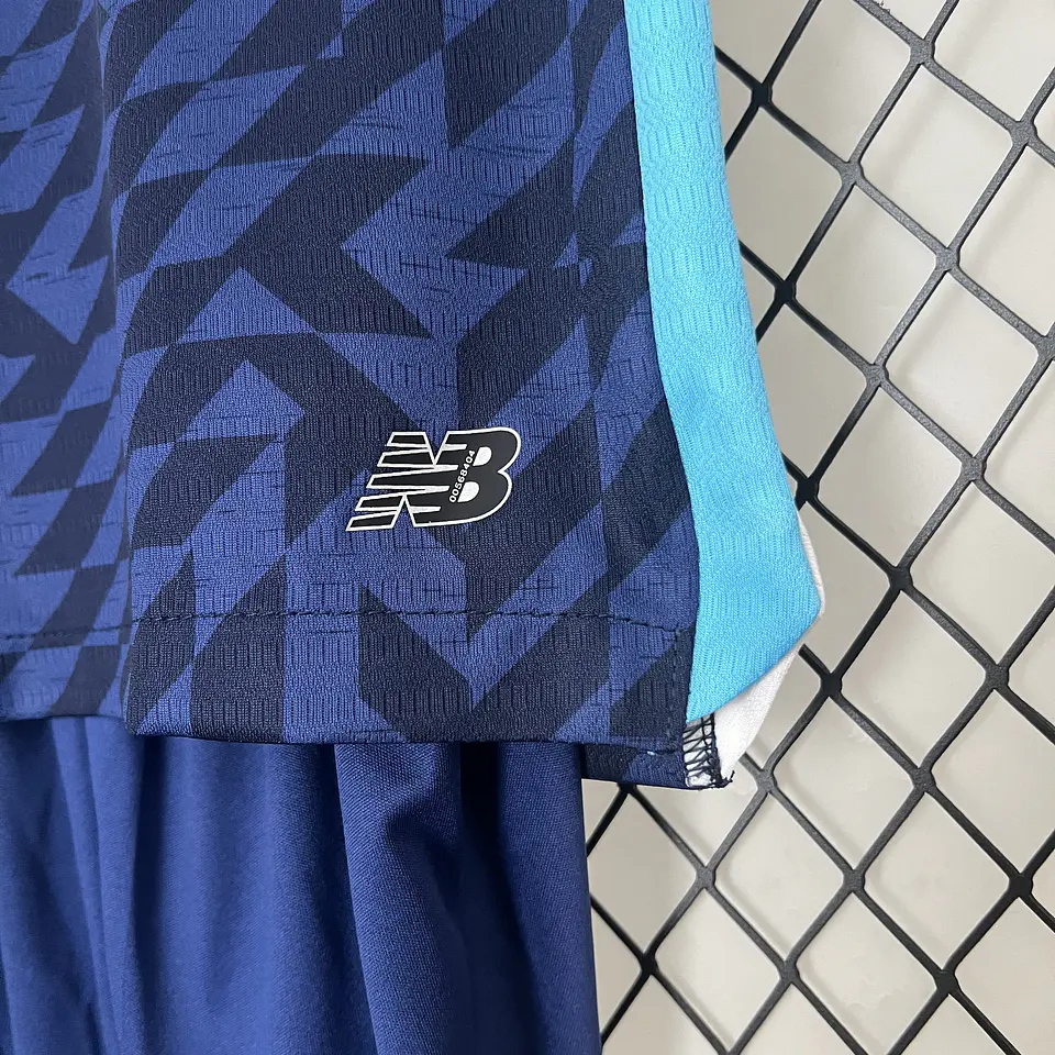 FC Porto Criança - Equipamento Alternativo 24/25 5
