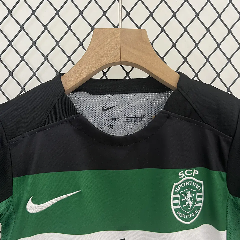 Sporting CP Criança - Equipamento Principal 24/25 4