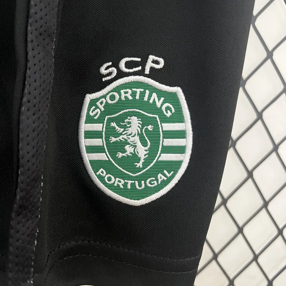 Sporting CP Criança - Equipamento Principal 24/25 7