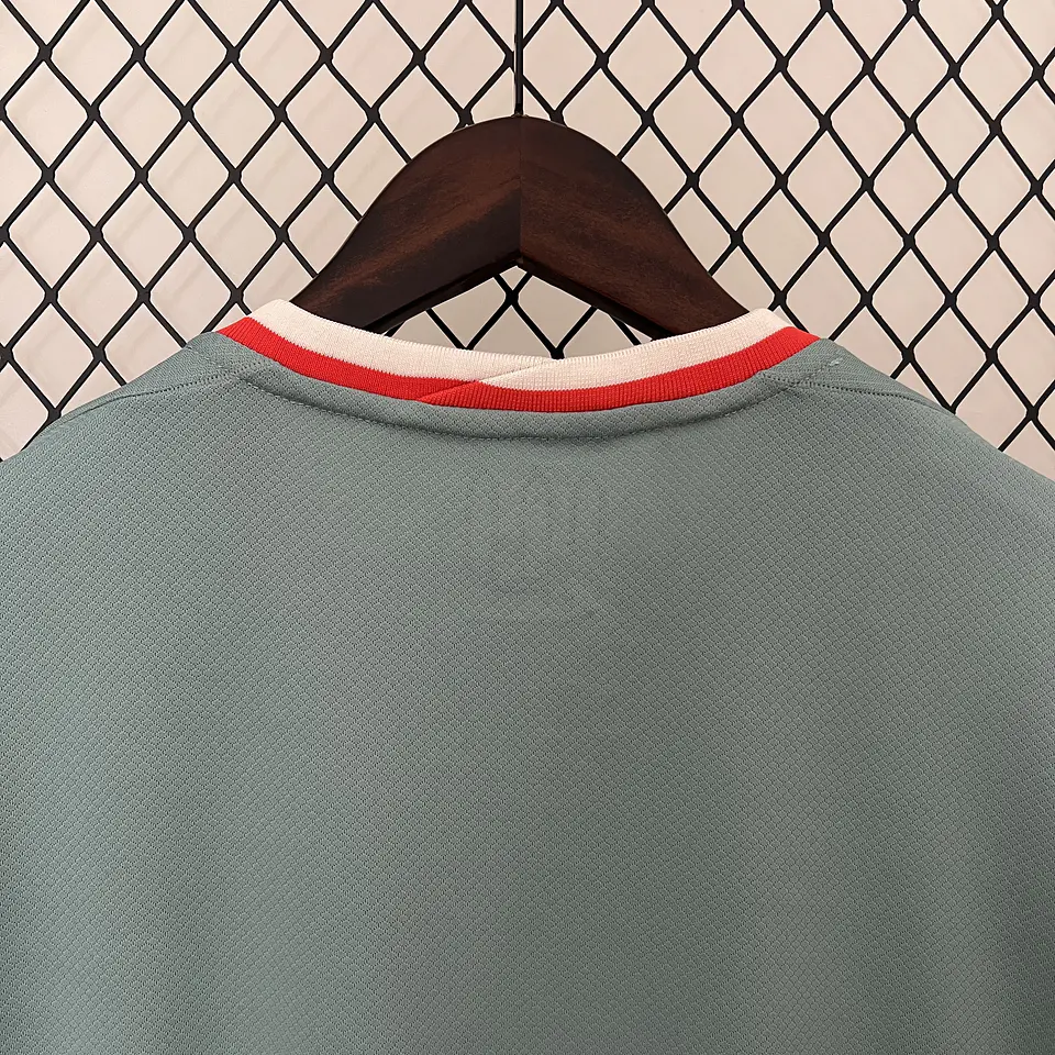 Atlético Madrid - Equipamento Secundário 24/25 8