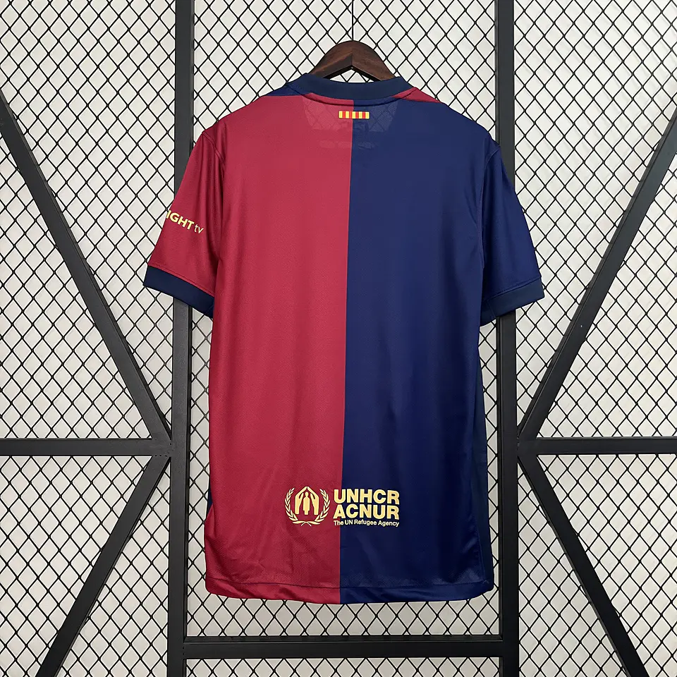 Barcelona - Equipamento Principal 24/25 9