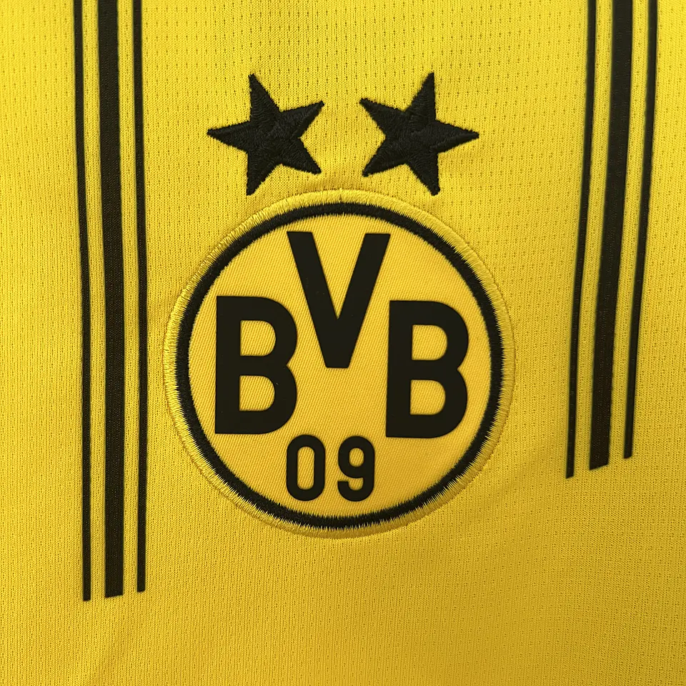 Dortmund - Equipamento Principal 24/25 10