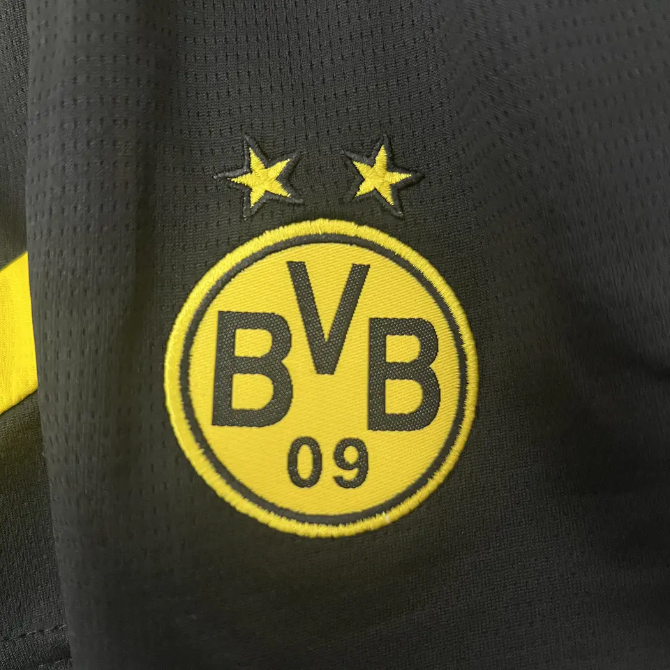Dortmund Criança - Equipamento Principal 24/25 5