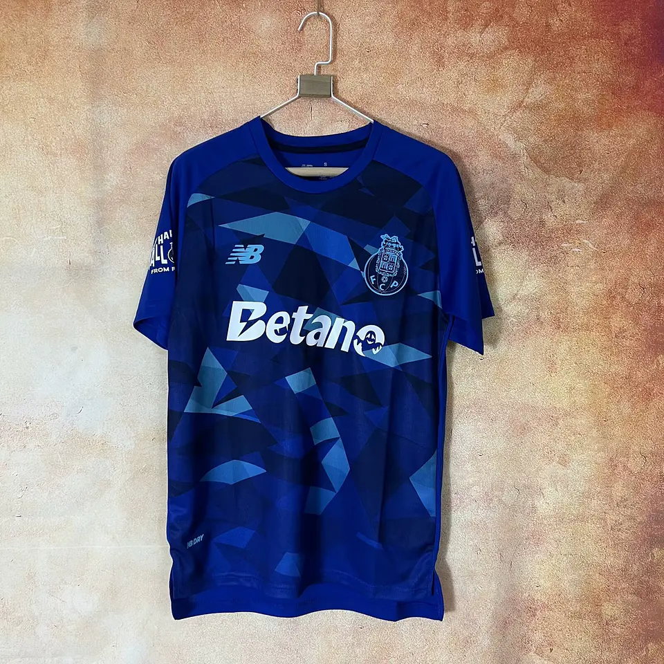 FC Porto - Camisola de Aquecimento Edição Halloween 24/25 1