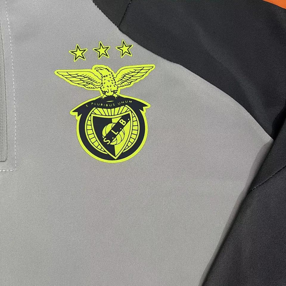 SL Benfica: Fato de Treino 24/25 5