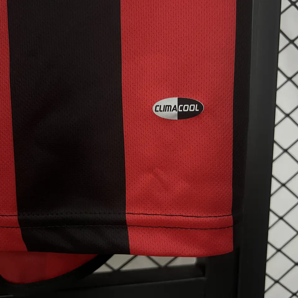 AC Milan: Retro 03/04 8