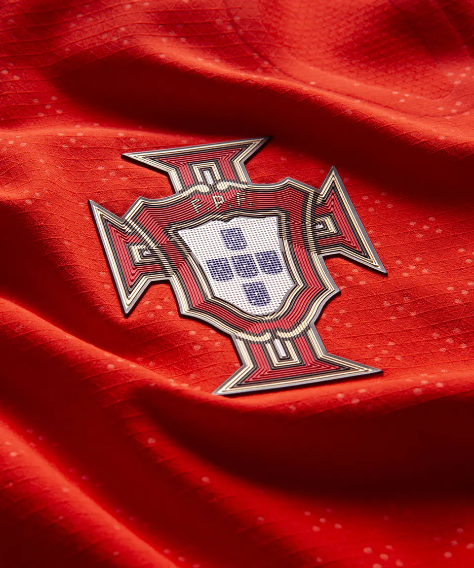 Portugal - Camisola Principal 2025 Versão Jogador 3