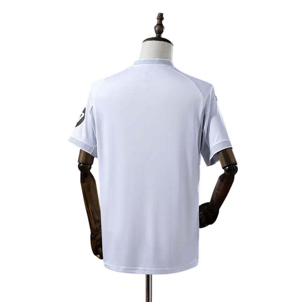 Real Madrid - Camisola Principal 25/26 2