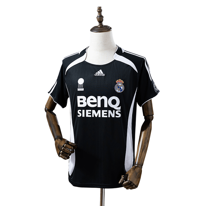 Real Madrid - Camisola Secundária 06/07 Retro 1