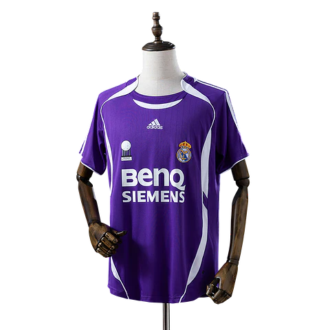 Real Madrid - Camisola Alternativa 06/07 Retro
