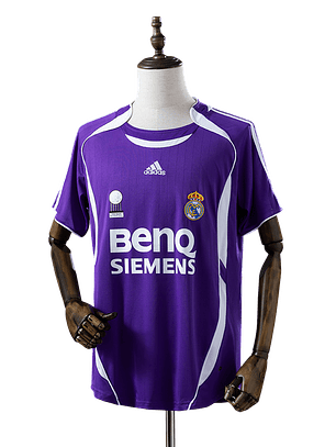 Real Madrid - Camisola Alternativa 06/07 Retro