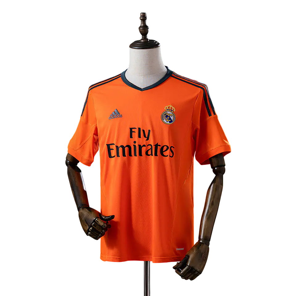 Real Madrid - Camisola Alternativa 13/14 Retro 1