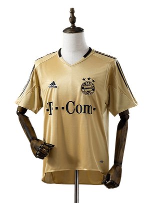Bayern Munique - Camisola Secundária 04/05 Retro