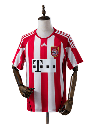Bayern Munique - Camisola Principal 10/11 Retro