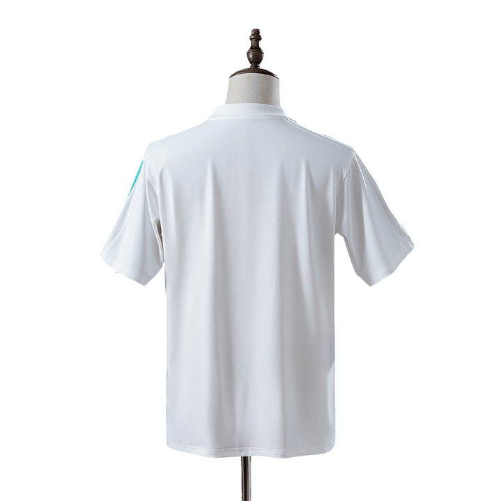 Mercedes - Polo Branco 2025 2