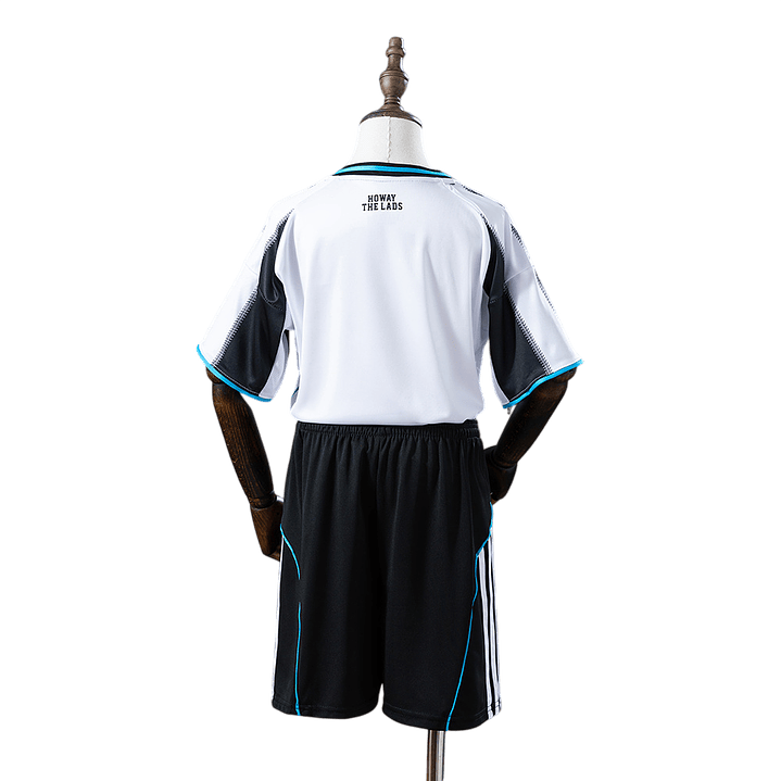 Newcastle - Kit Criança Principal 25/26 2