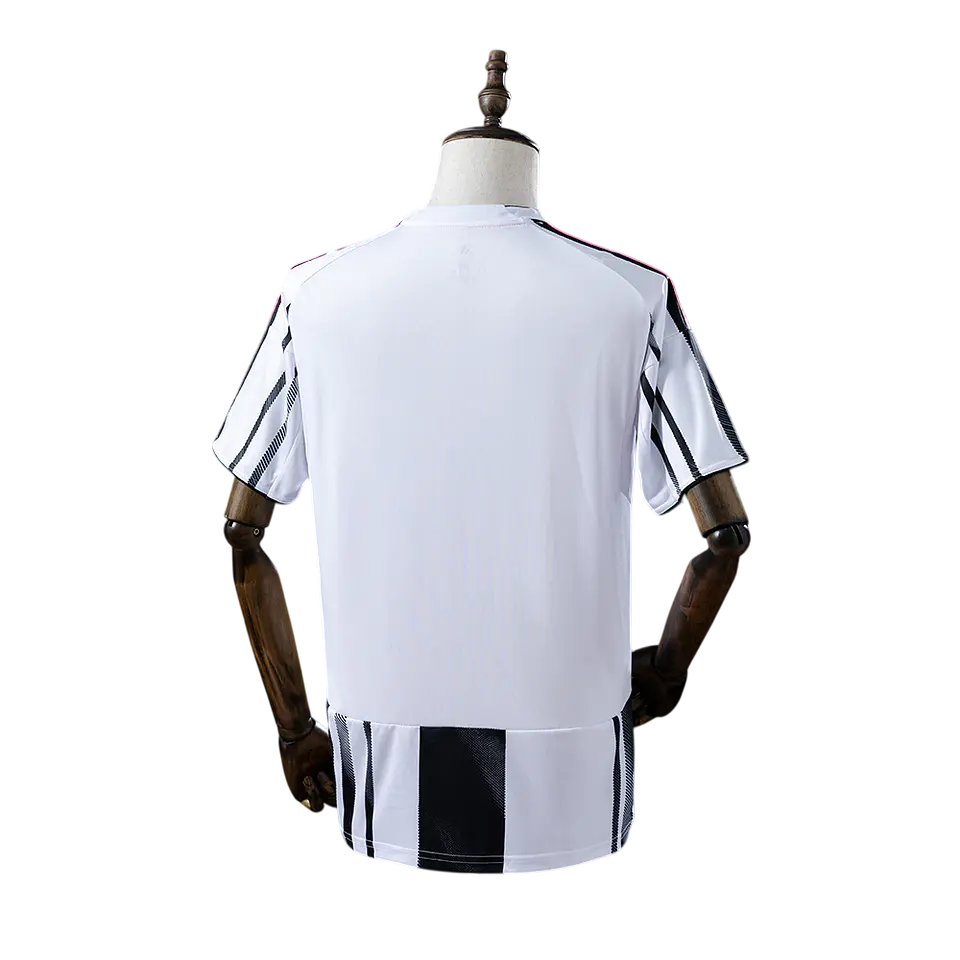Juventus - Camisola Principal 25/26 2
