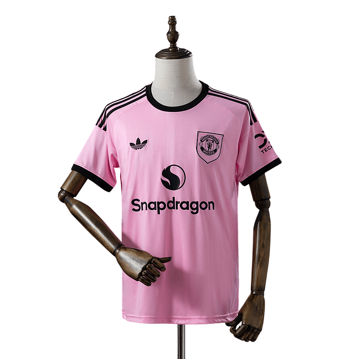 Manchester United - Camisola Cor de Rosa Guarda-Redes 25/26 1