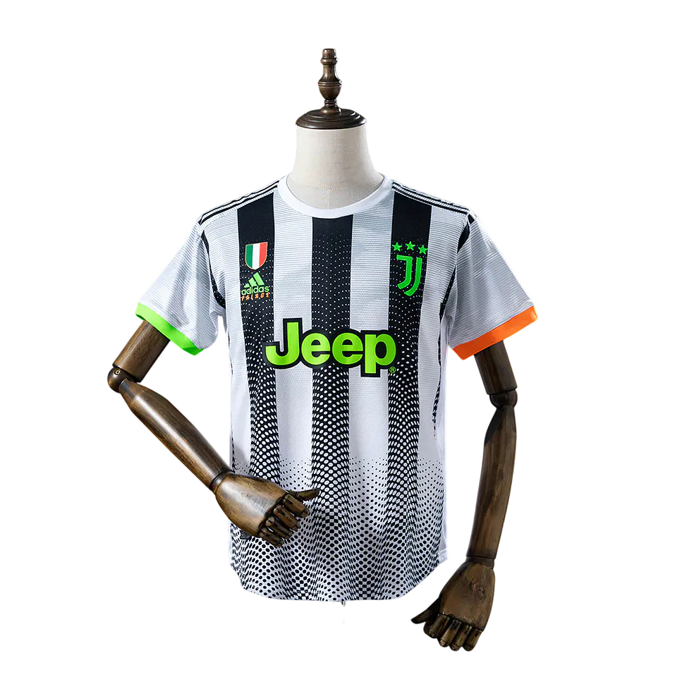 Juventus - Quarta Camisola 19/20 Retro 1