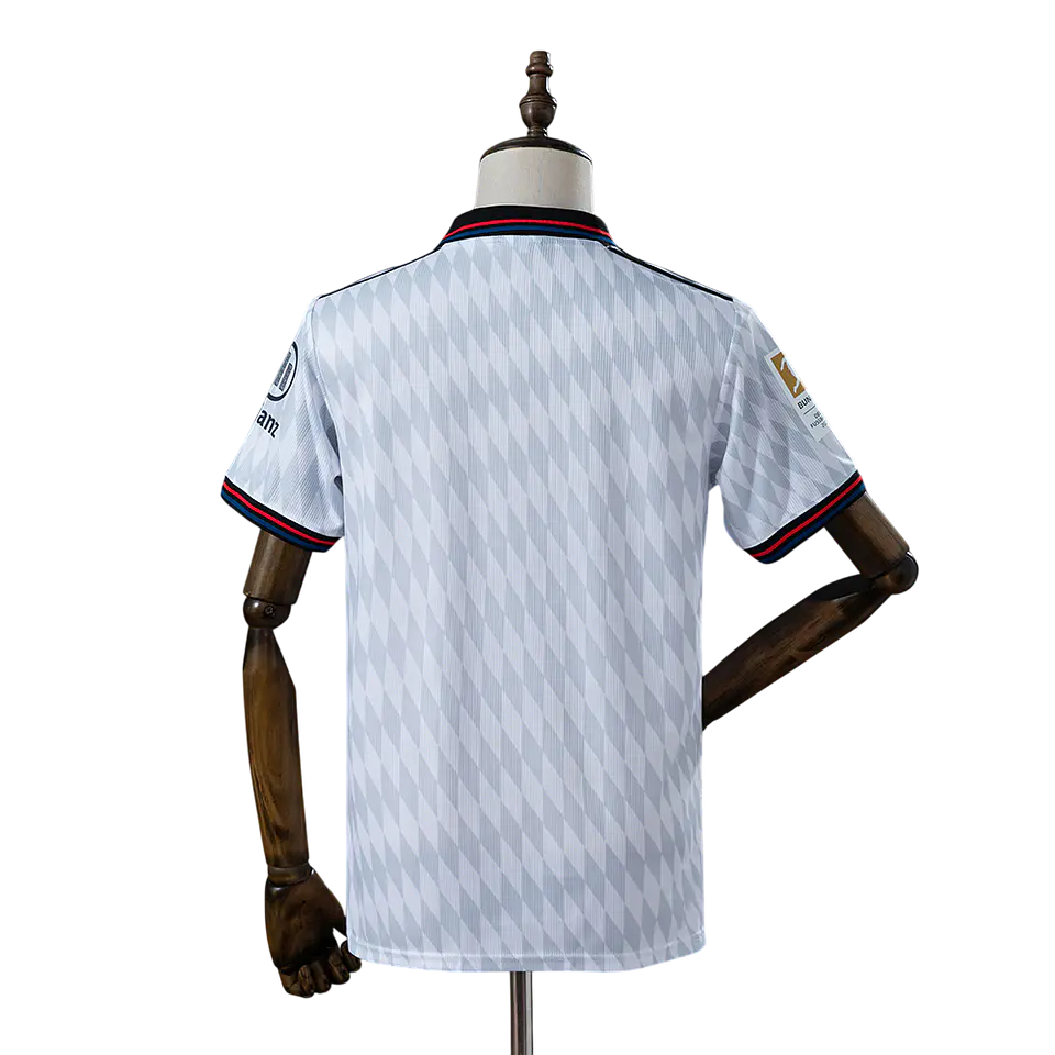 Bayern Munique - Camisola Secundária 26/27 2