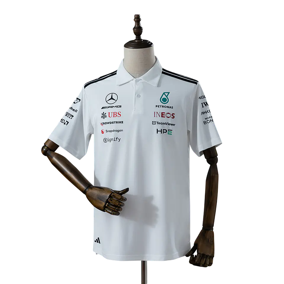 Mercedes AMG - Polo Branco Versão Equipa 2026 1