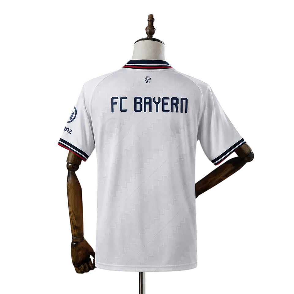 Bayern Munique - Camisola Alternativa 26/27 2