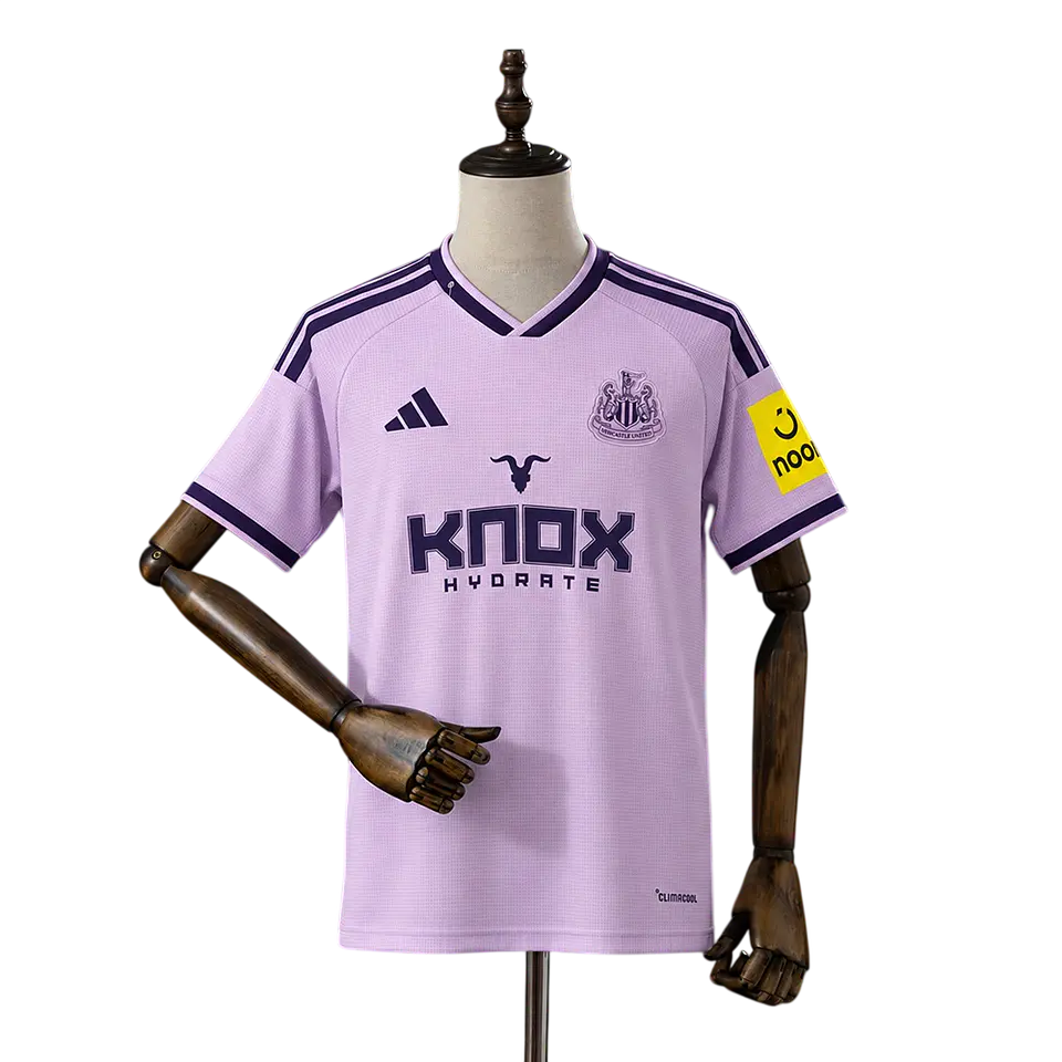 Newcastle - Terceira Camisola 26/27 1
