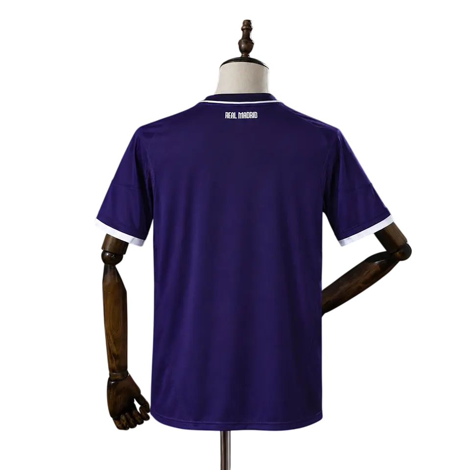 Real Madrid - Terceira Camisola 10/11 Retro 2