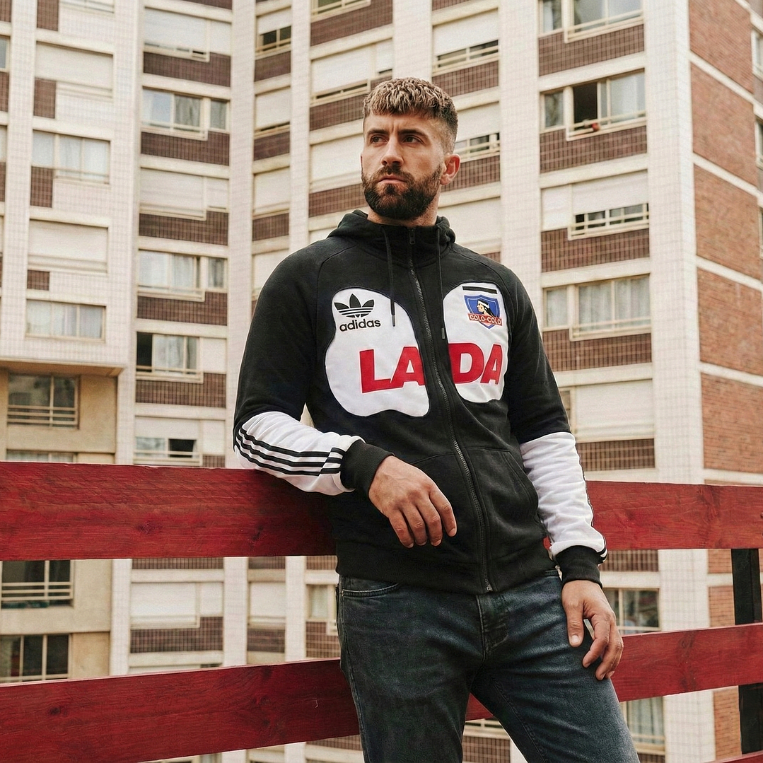 Polerón Lada / Refans 1