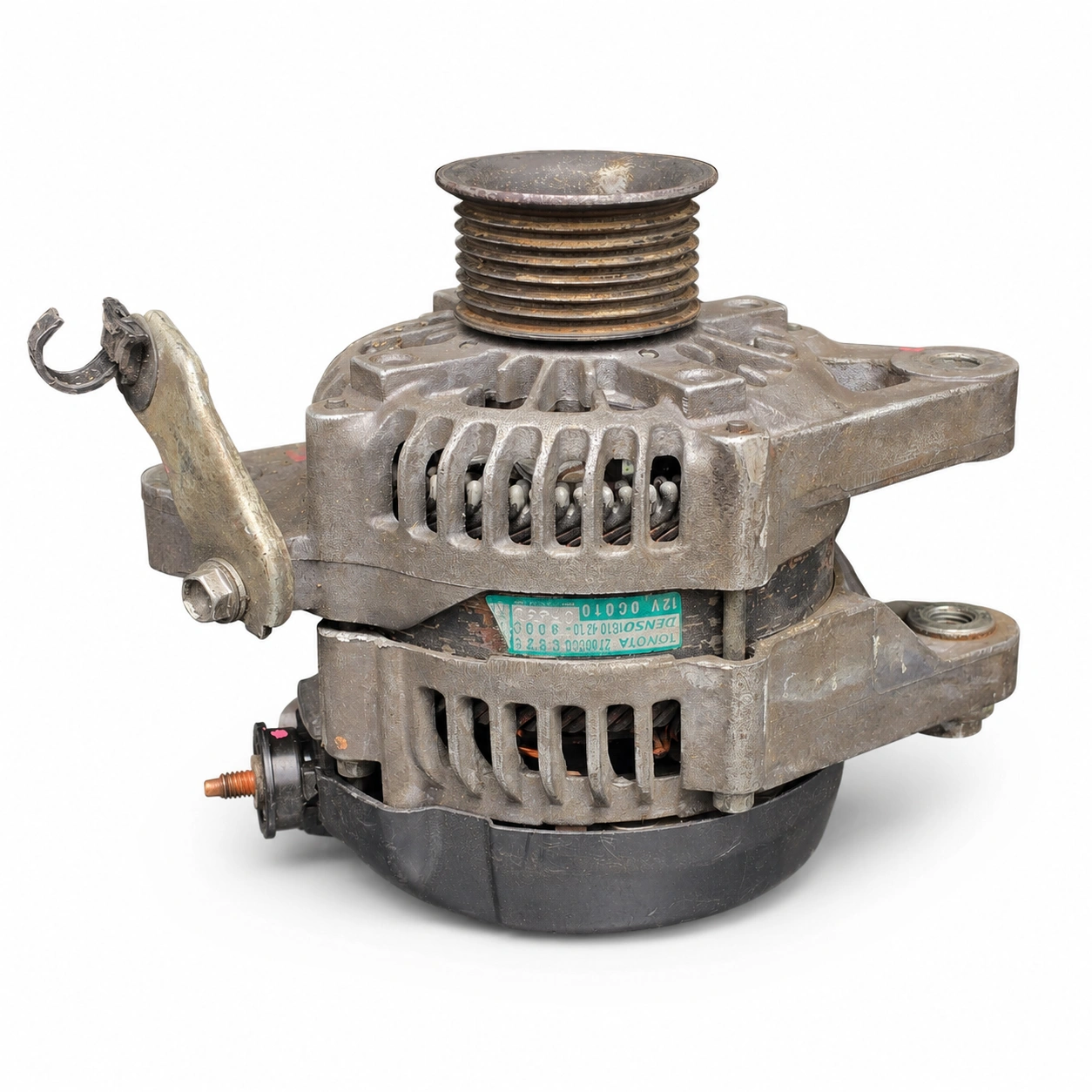 Alternador Toyota 2TR 2