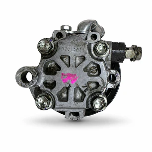 Bomba Hidráulica Toyota Revo