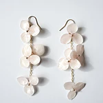 Aros colgantes de hortensias rosa palo