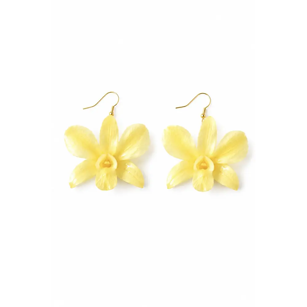 Aros de Orquídea Amarilla Natural en Resina | Joyería Botánica Artesanal