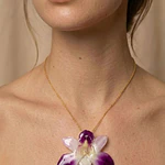 Orquídea Bicolor - Collar de Orquídea Natural en Resina