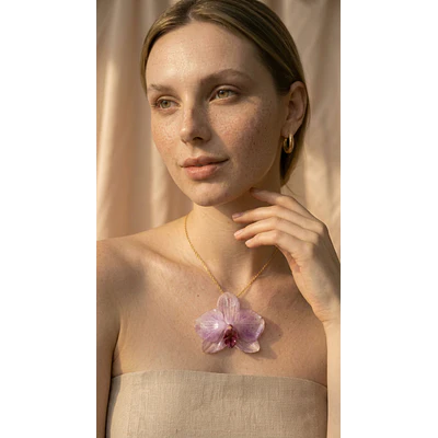  Collar Orquídea Natural  Aura - Encapsulada en Resina