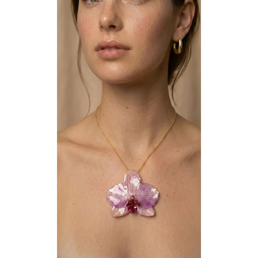  Collar Orquídea Natural  Aura - Encapsulada en Resina