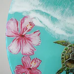 Tortuga en Flor – Cuadro Marino de Resina Epóxica | 40x50 cm