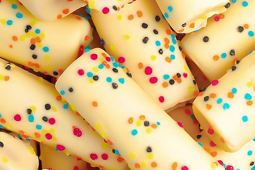 CHOCONUBES COM RECHEIO MORANGO