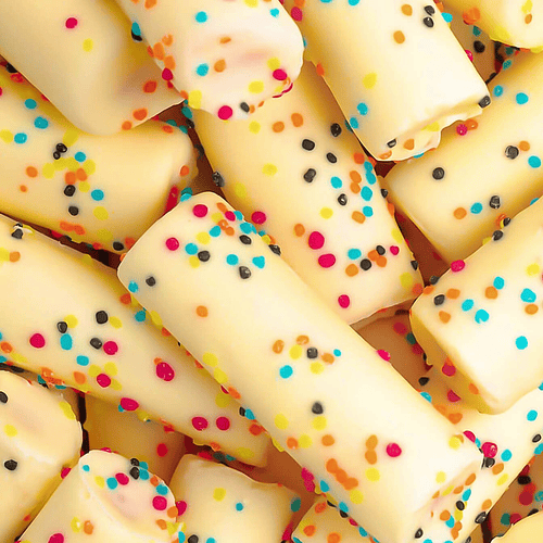 CHOCONUBES COM RECHEIO MORANGO