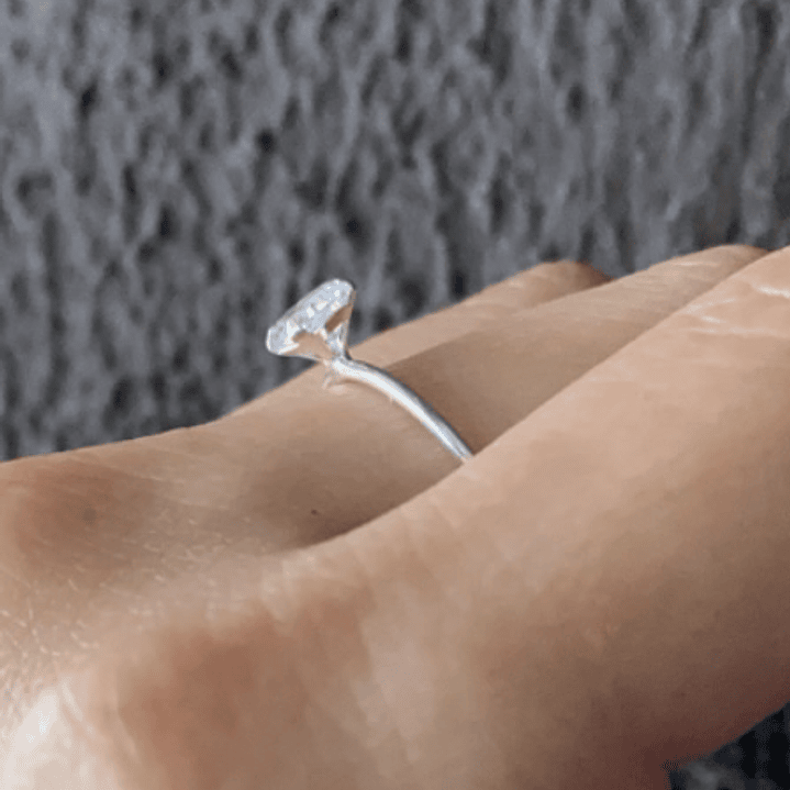 Anillo Solitario Delgado 3