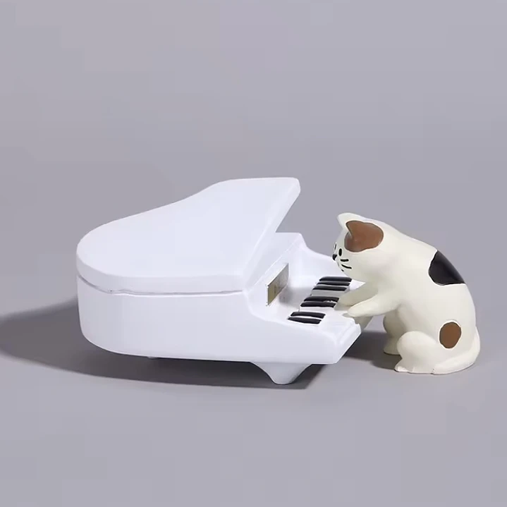 Gatitos Bar 17