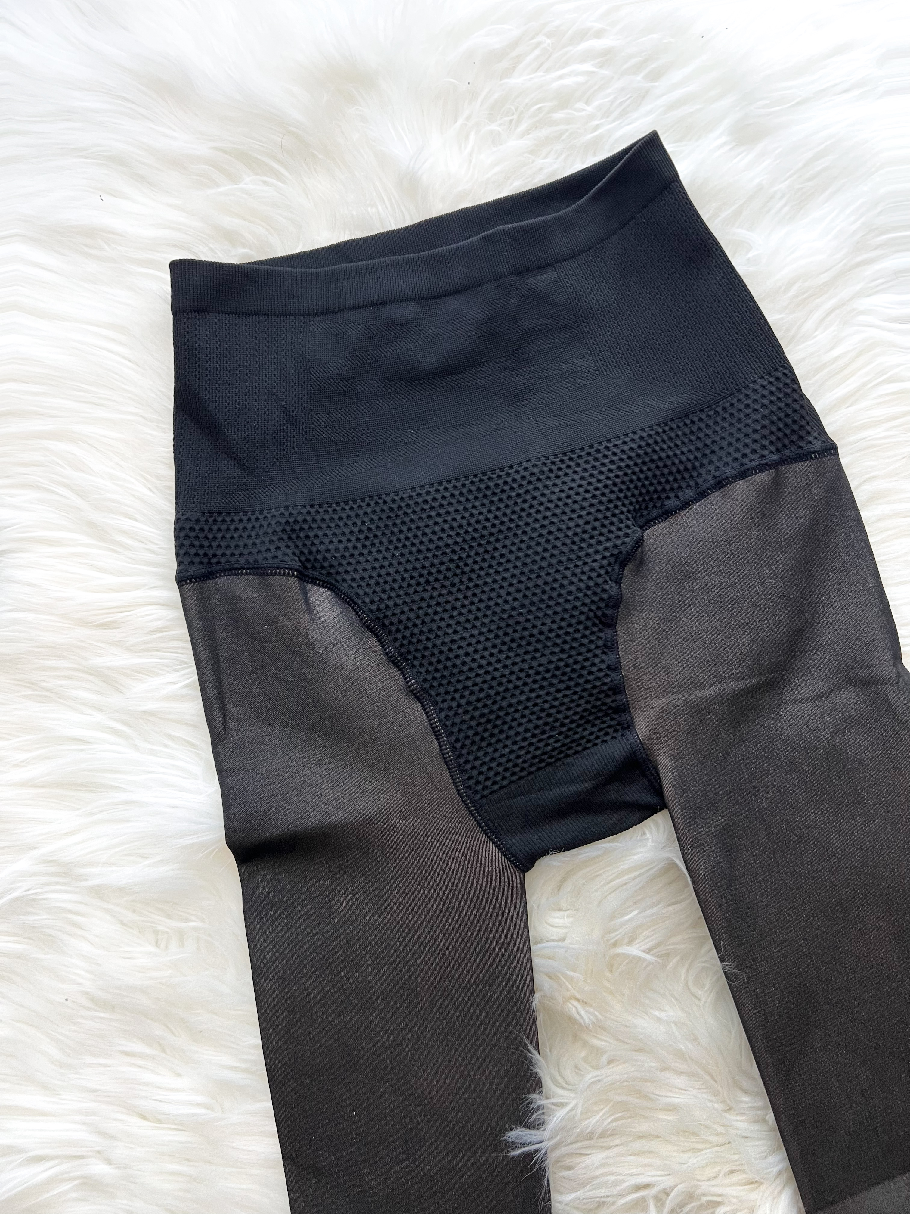 Panty efecto piel
