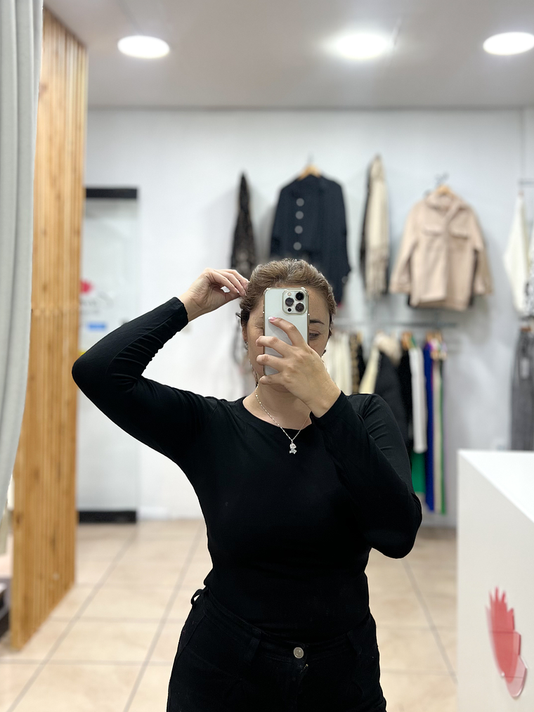 Polera manga larga 3