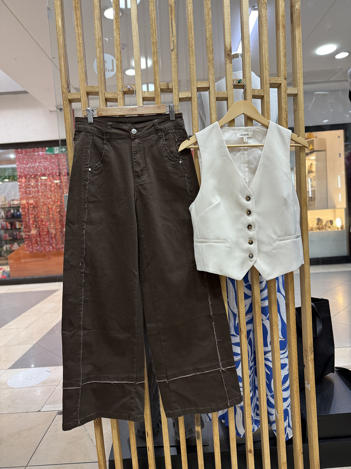 Jeans Palazzo Greco 1