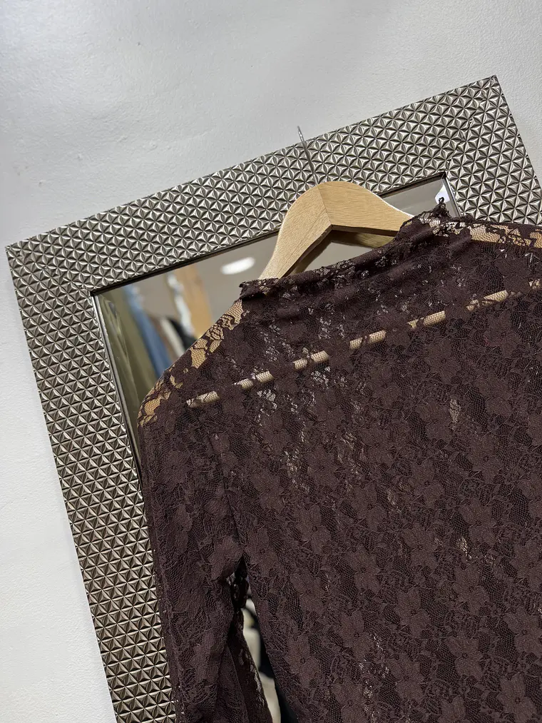 Polera Encaje Paris 2
